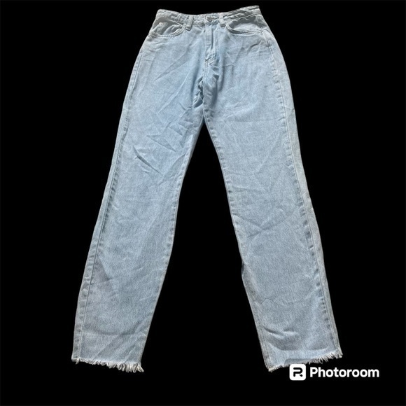 REVOLVE WeWoreWhat baggy high rise boyfriend style jeans - Picture 1 of 9